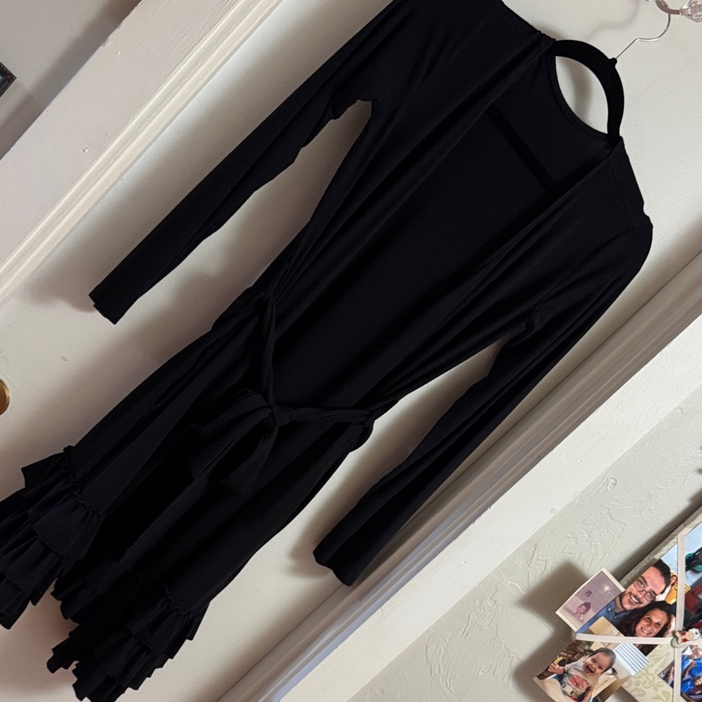 Long sleeve robe